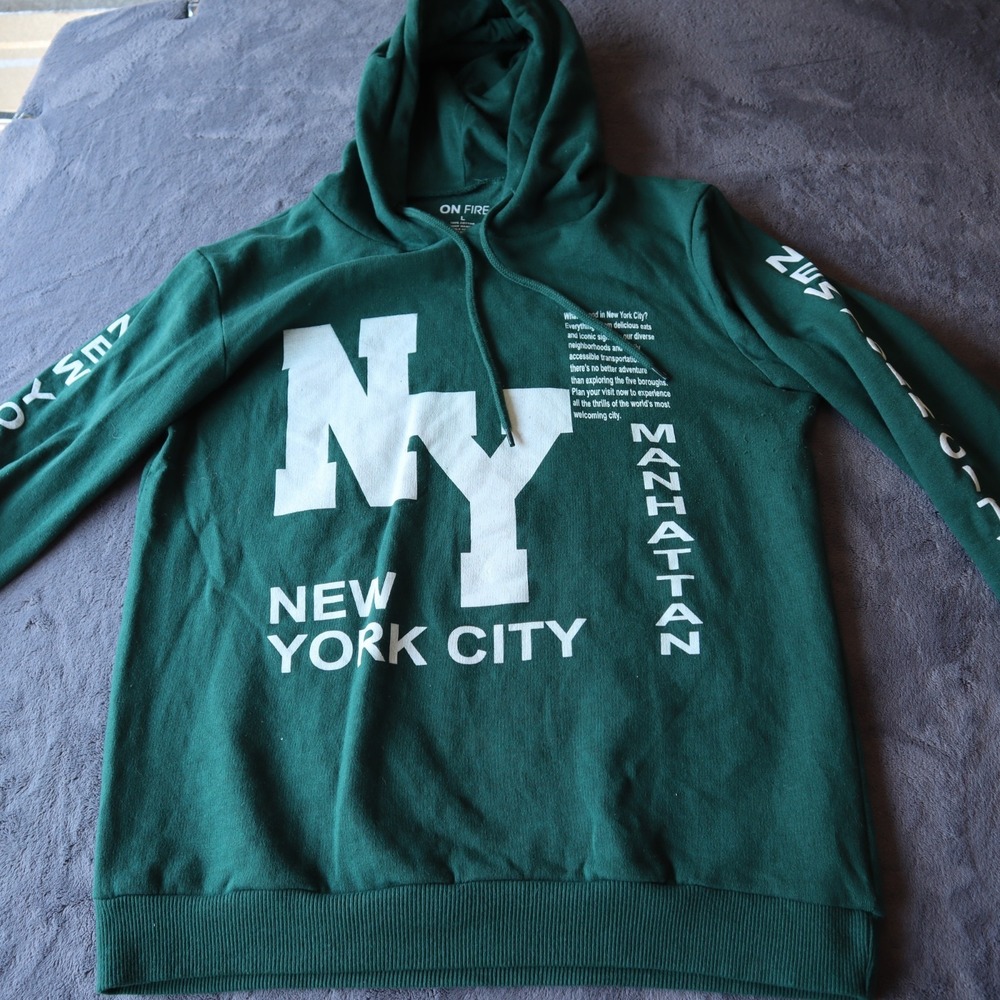 On Fire Mens Hoodie Large Green NYC Manhattan Graphic Pullover